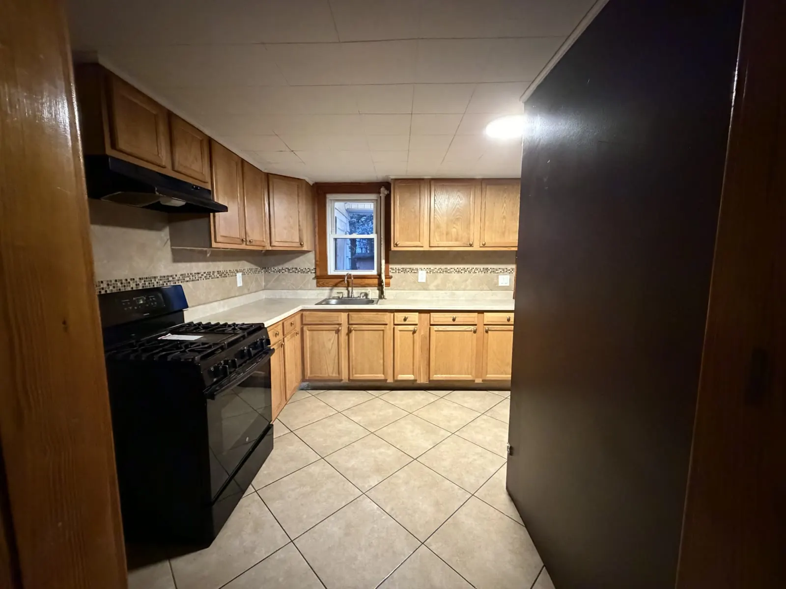 Photo 3 of 222 Blackman St, Wilkes-Barre, PA 18702