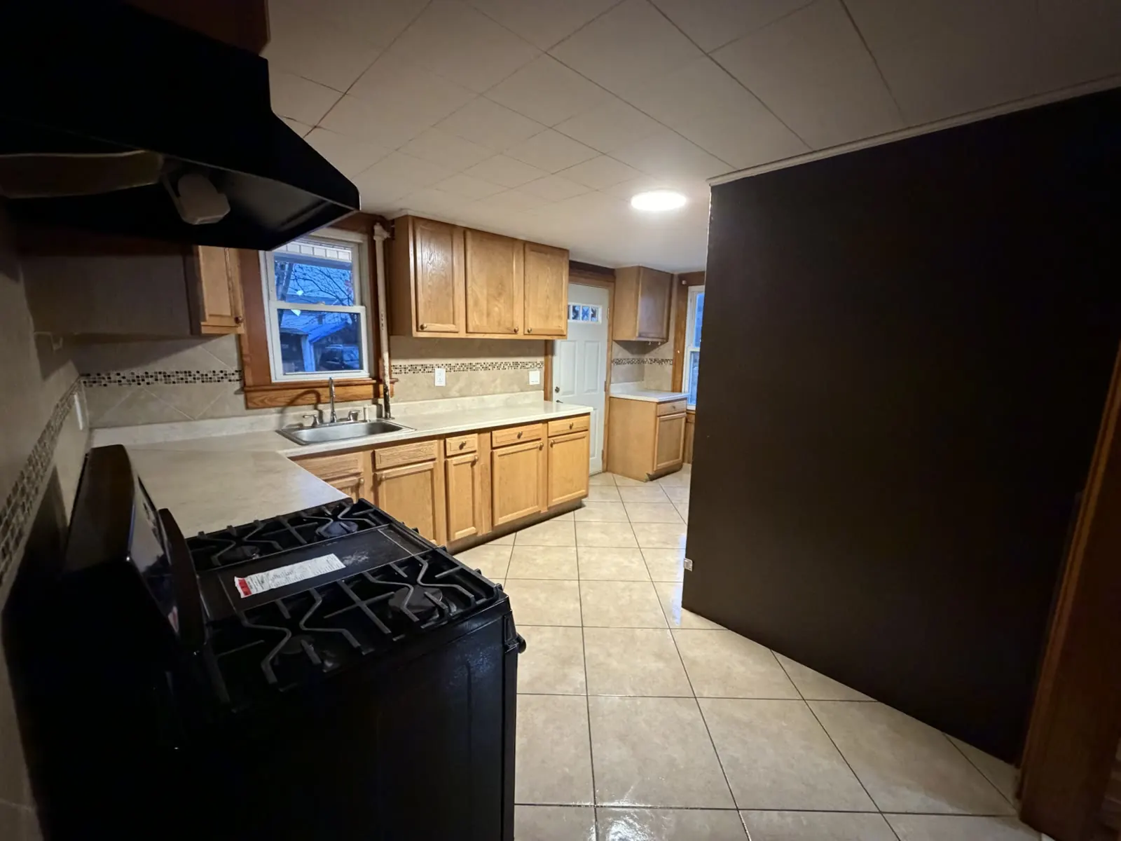 Photo 4 of 222 Blackman St, Wilkes-Barre, PA 18702