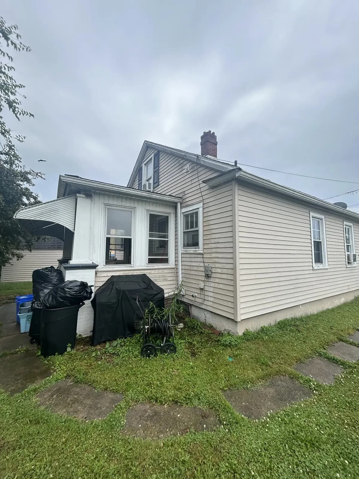 Photo 3 of 507 Monroe St, Berwick, PA 18603